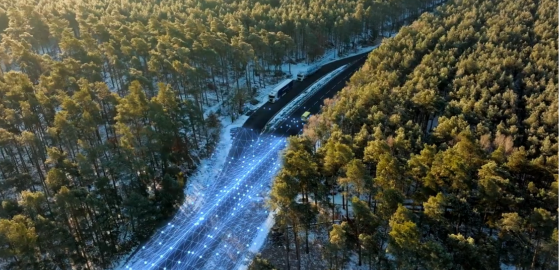Digitalisierung im Straßenbau Punktewolken von einem Scan sind über eine Straße gelegt.